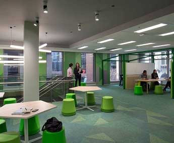 du-hoc-uc-newcastle-06.jpg